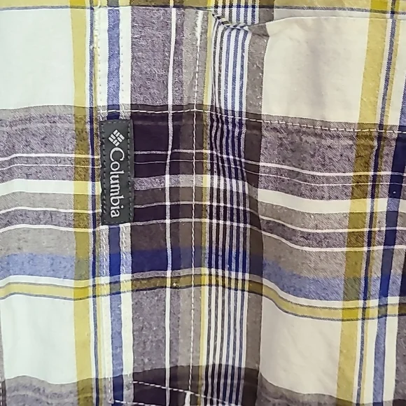 Men's Columbia button down shirt, XL, EUC - Picture 3 of 11